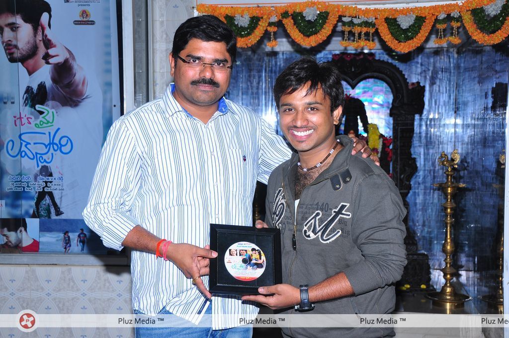 Its My Love Story Platinum Disc - Pictures | Picture 131928
